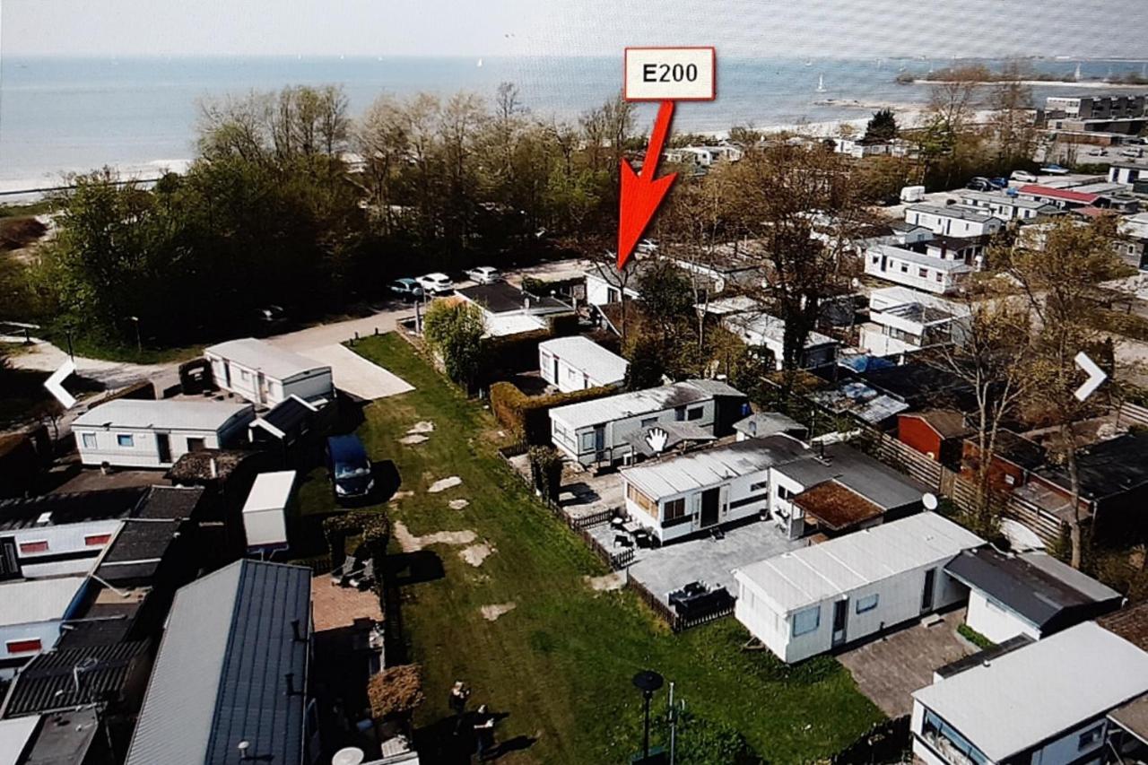 Ferienwohnung Direkt Am Strand In Маккум Екстер'єр фото